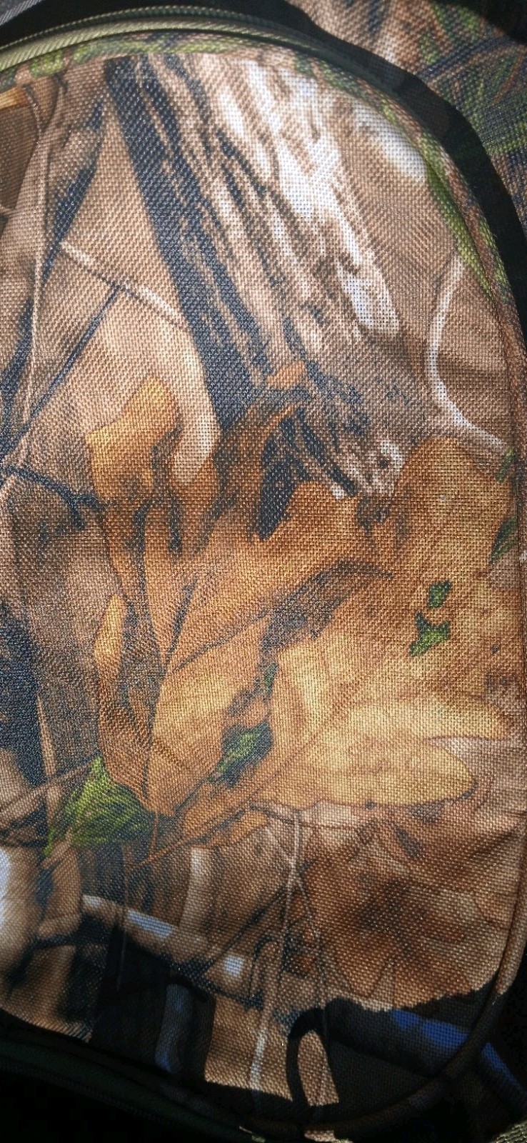 Large Camouflage Polyester Duffel Bag w/ Shoulder Strap & Carry Handle