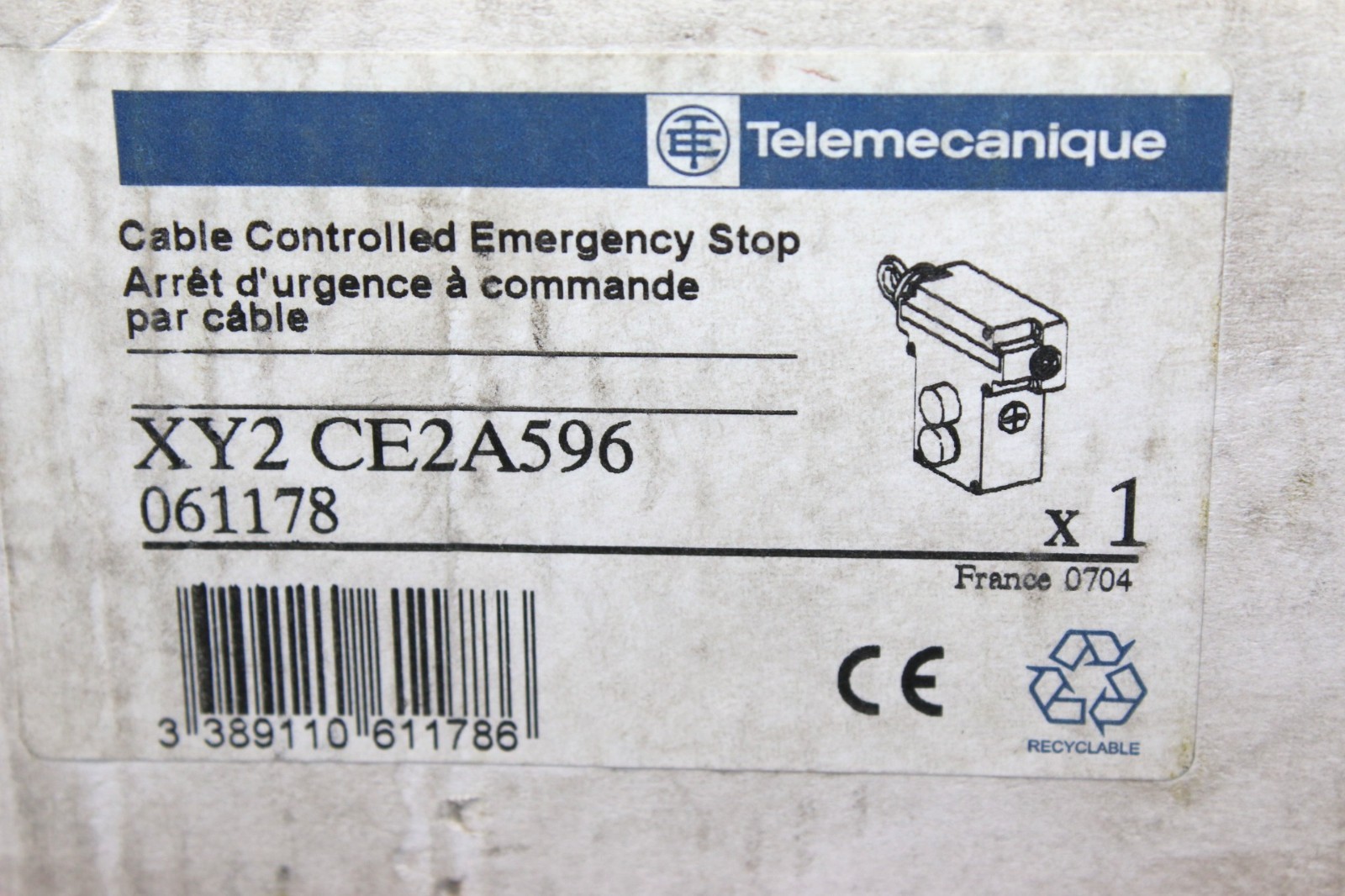 TELEMECANIQUE XY2CE2A596 EMERGENCY STOP ROPE PULL SWITCH