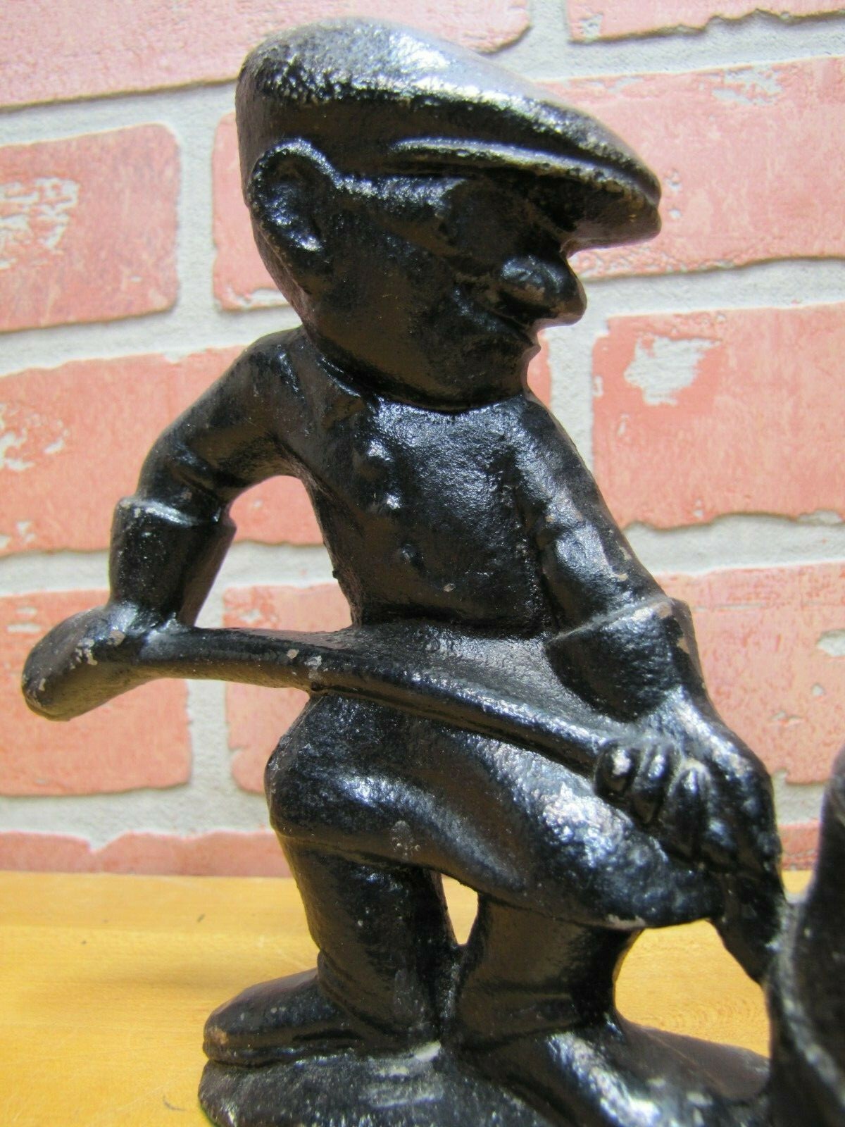 PANGBORN Old Cast Iron Foundry Worker Doorstop Decorative Art Statue