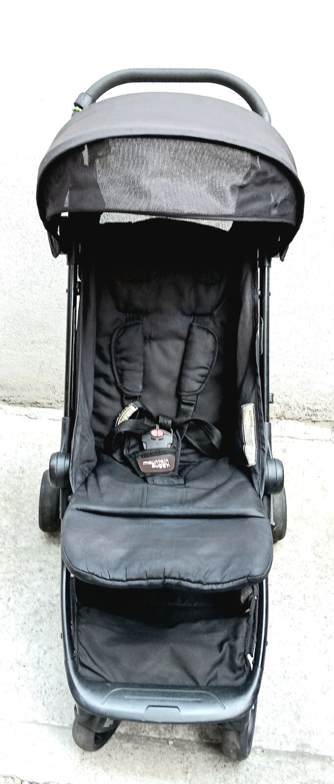 Mountain Buggy Nano Stroller Black in good condition
