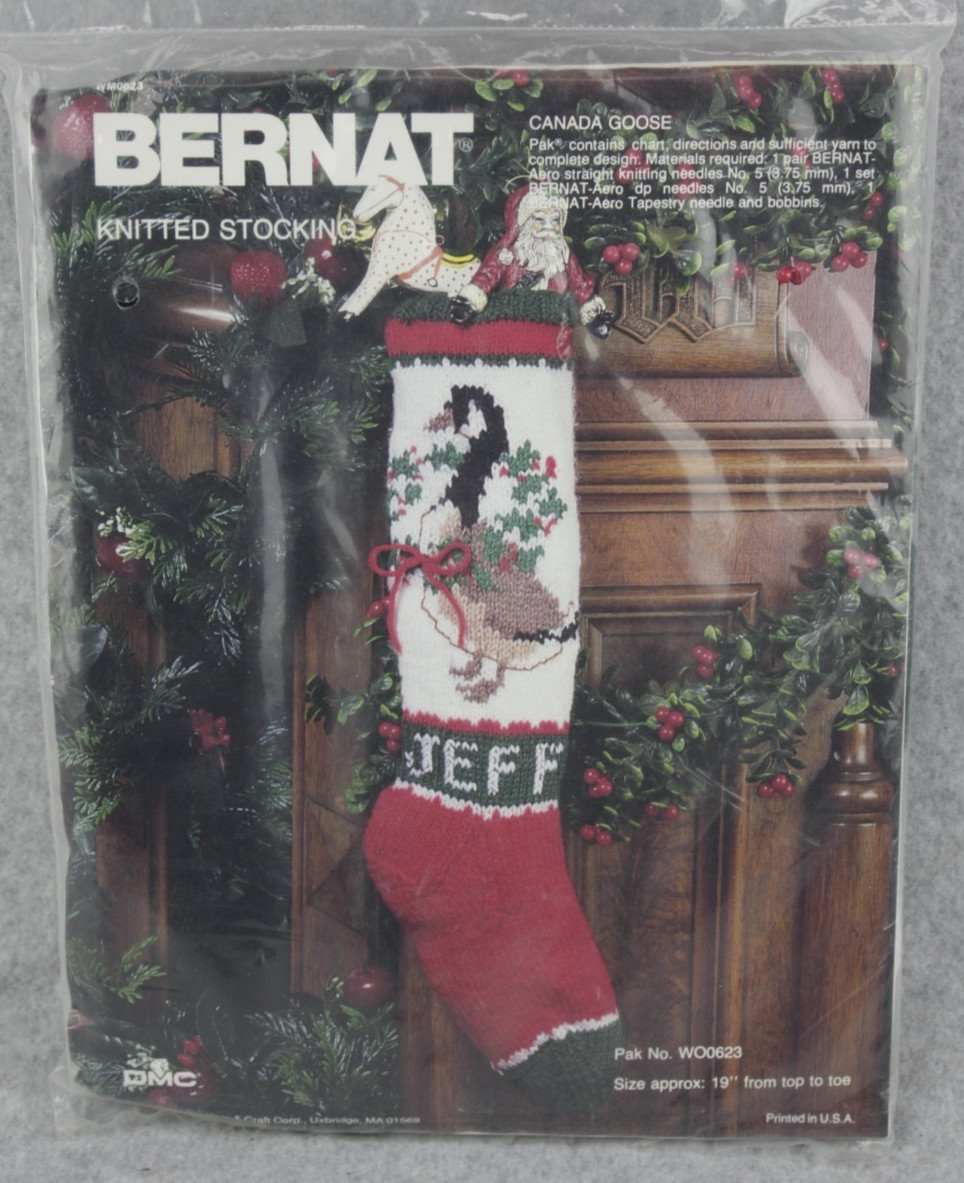 NOS 1986 Bernat Christmas Knitted Stocking Canada Goose WO0623 19" FREE SHIP