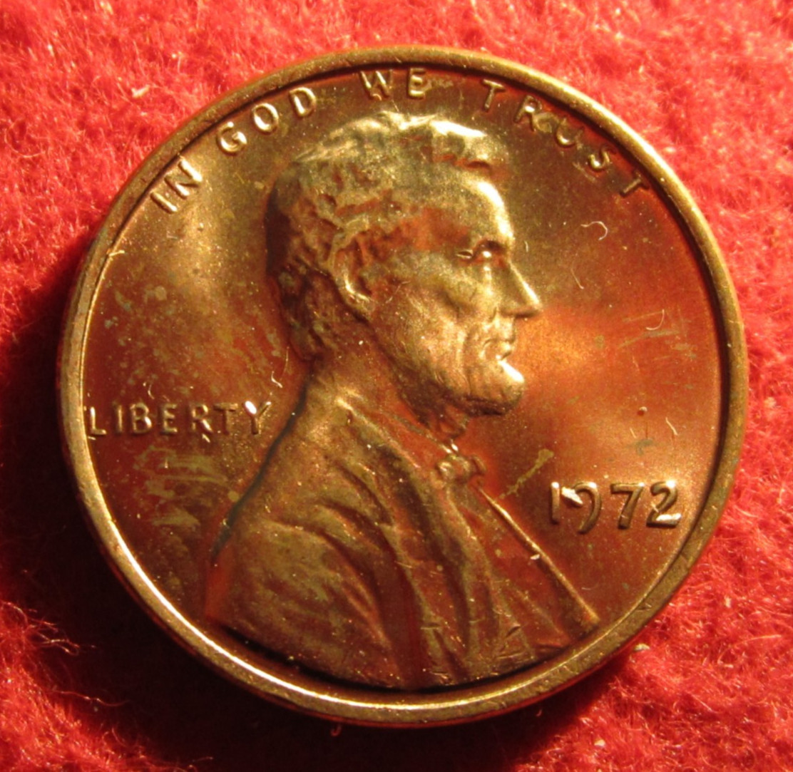 1972 (P) Lincoln Memorial Cent/Penny - Uncirculated - Red - Actual Coin C1266