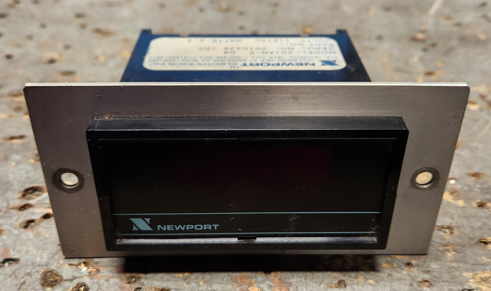 Newport 201AN-5 115V 3.5W Digital Voltage Meter