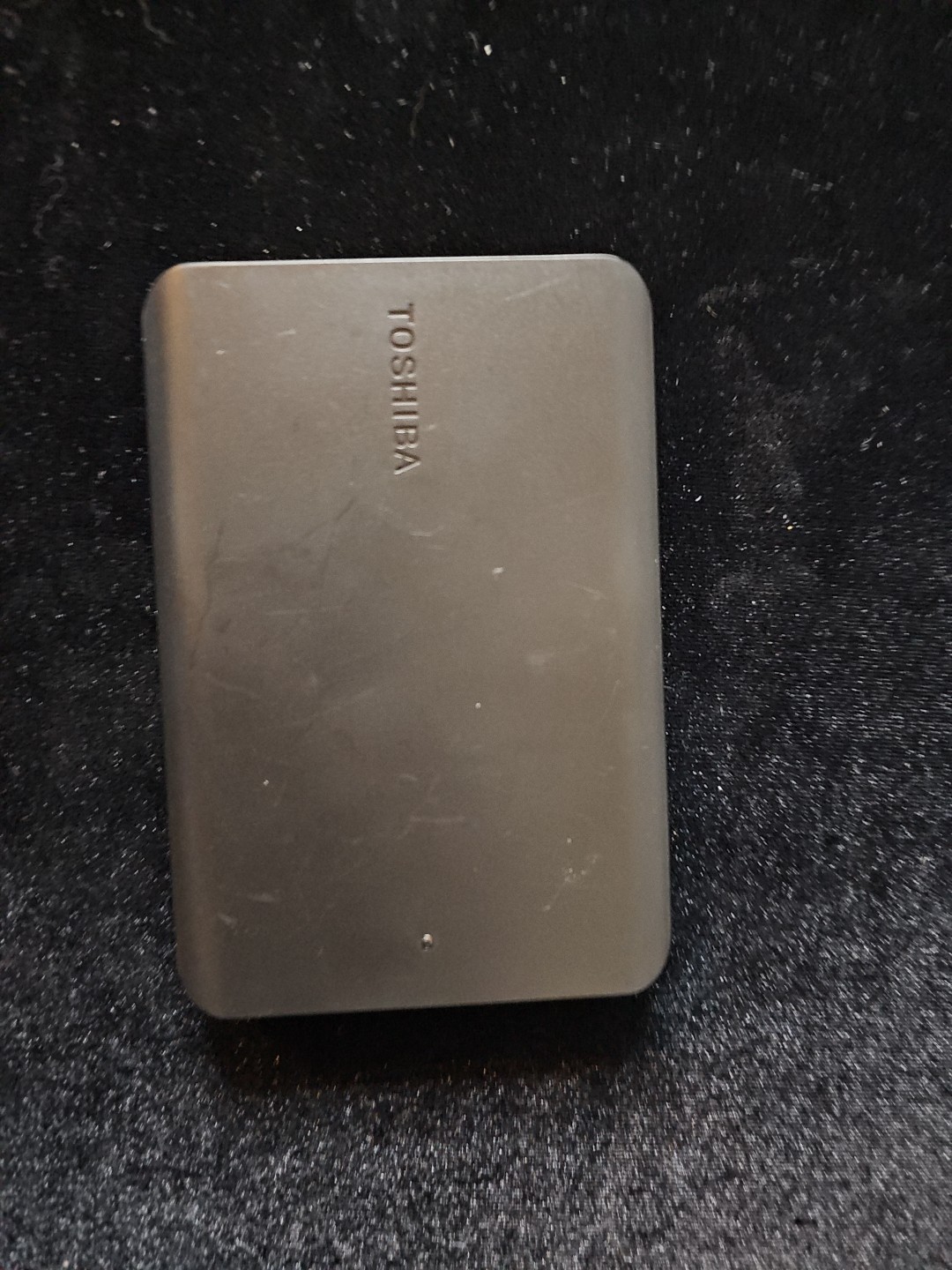 Toshiba 1TB DTB510 Portable External Hard Drive, Used, WITH CABLE