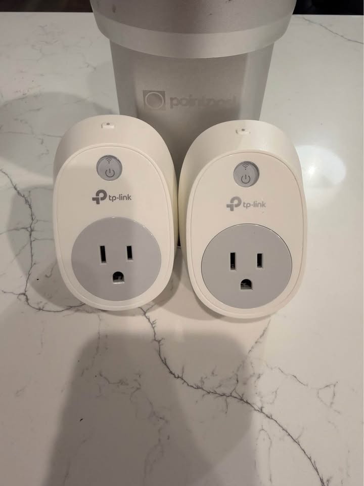 TP-Link HS100 Wi-Fi Smart Plug Kit - Twin Pack