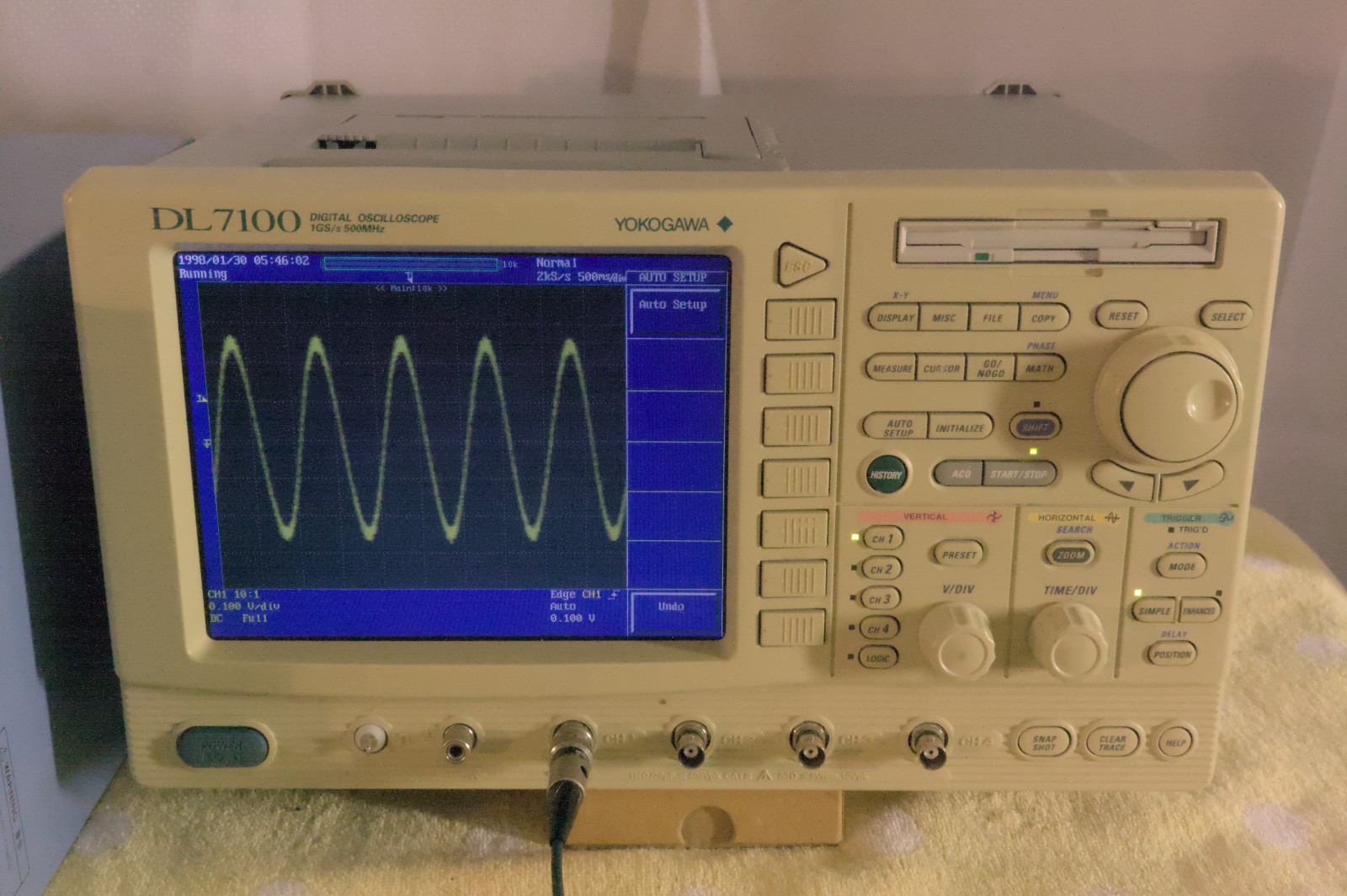 YOKOGAWA DL7100 4 Channel Digital Oscilloscope 1GS/s 500MHz