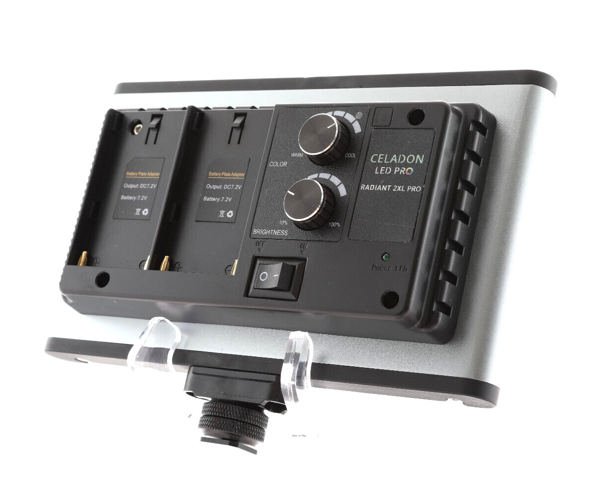 Celadon Led Pro Radiant 2XL on Camera Light Panel