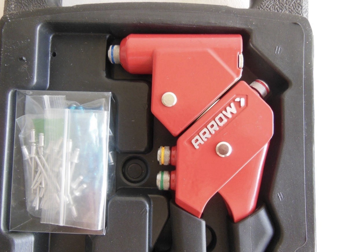 Arrow One Handed Swivel Riveter Kit Red w/ Drill Bits & Assorted Rivets