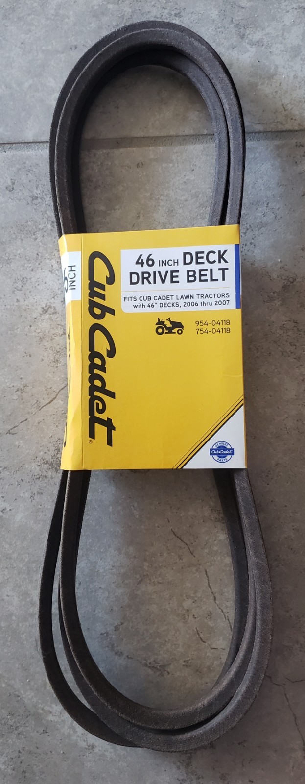 Genuine Cub Cadet  46" Deck Drive Belt. 754-04118  954-04118. New.