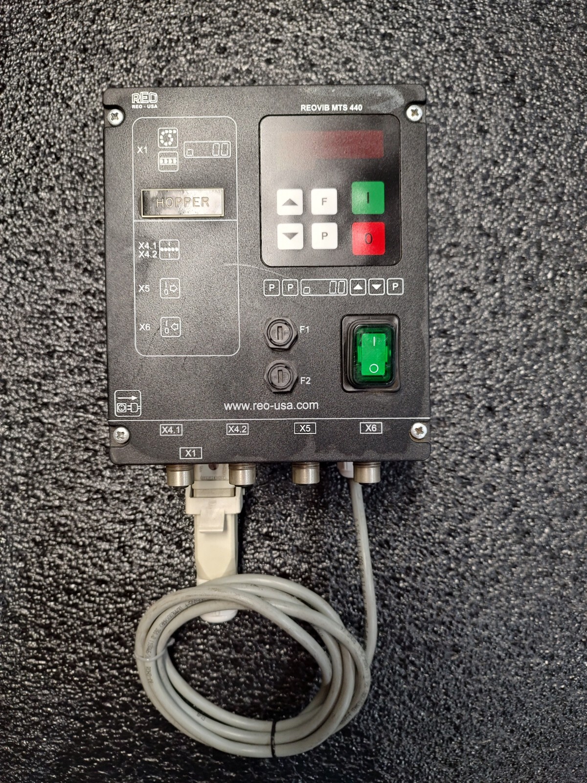 REO USA REOVIB MTS 440