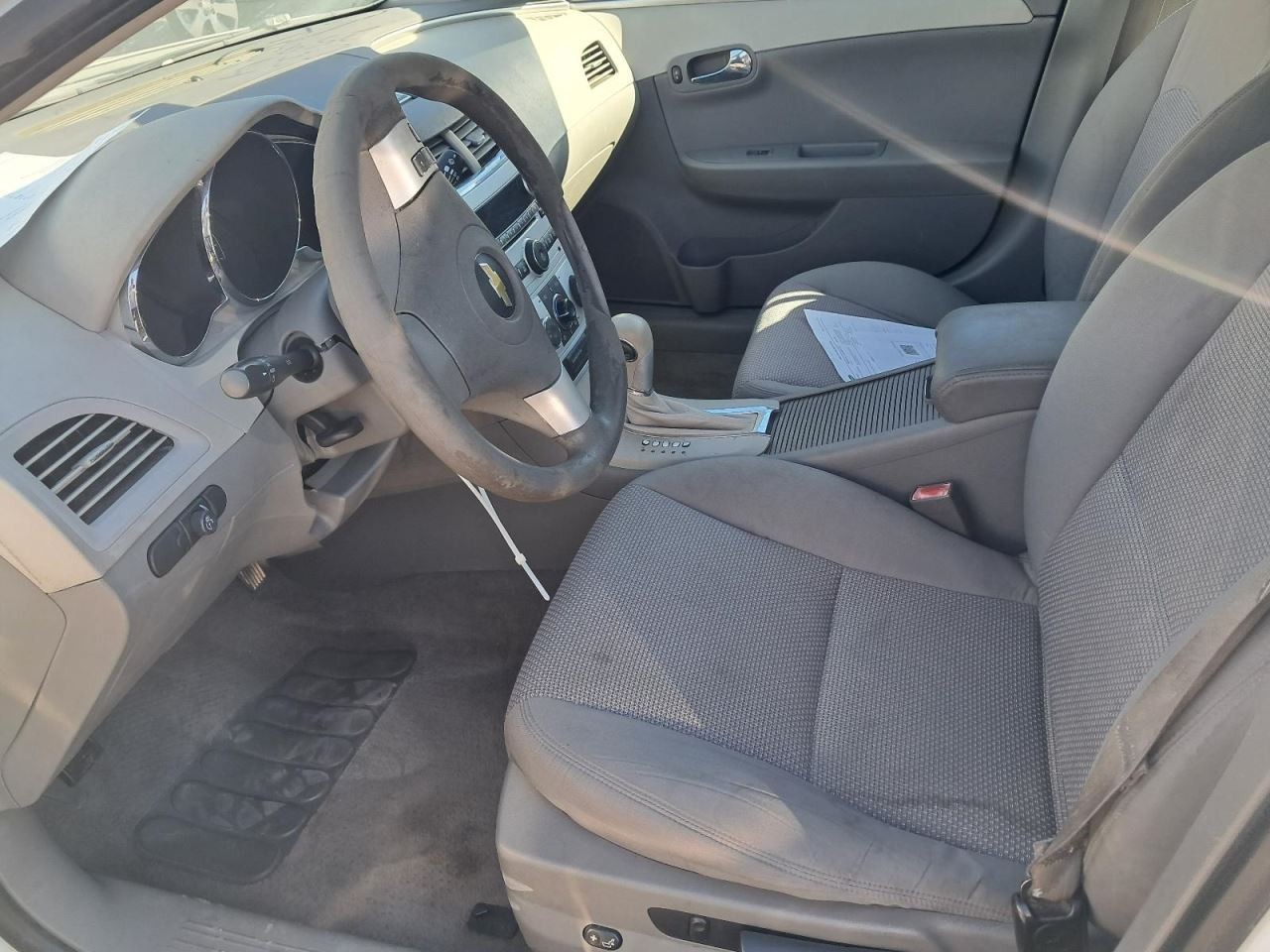 MALIBU 2011 Glove Box 4853408