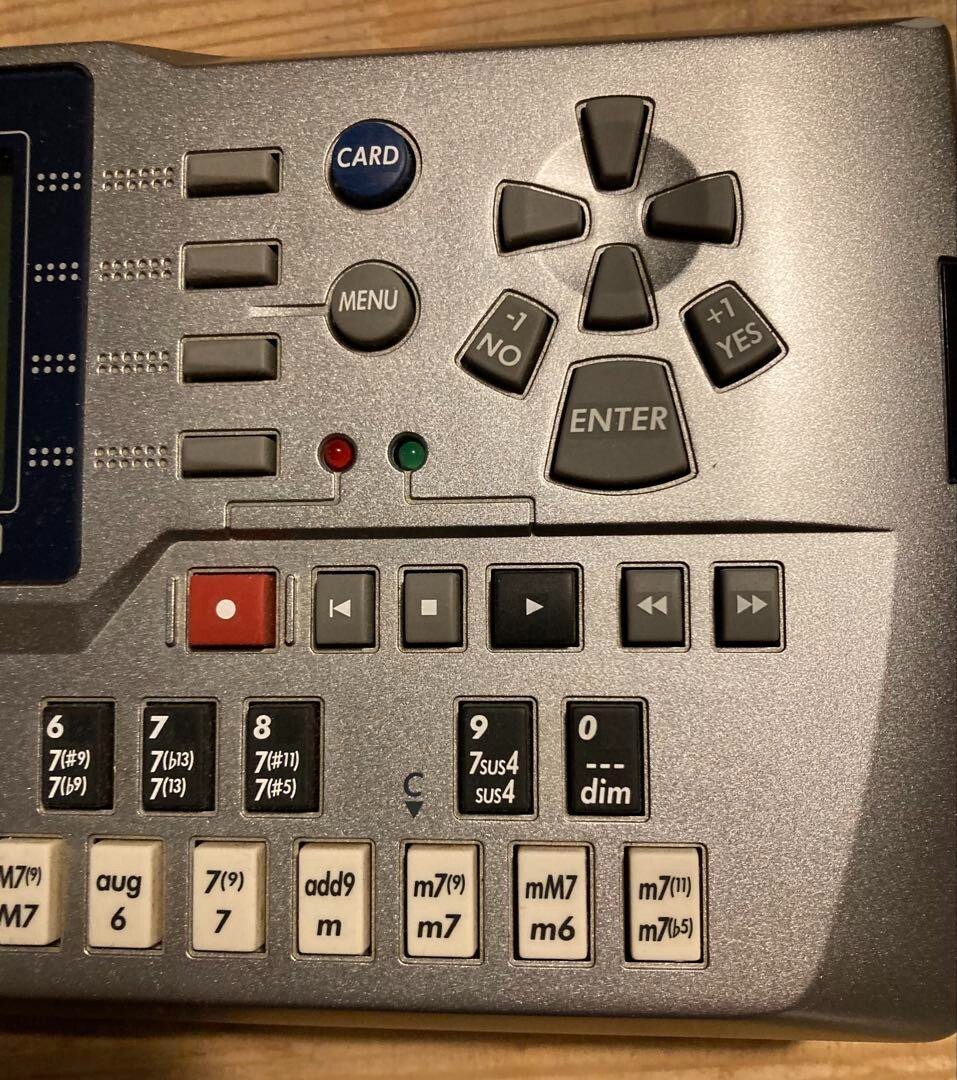 YAMAHA QY100 Sampler Sequencer Sound Module Rhythm Machine