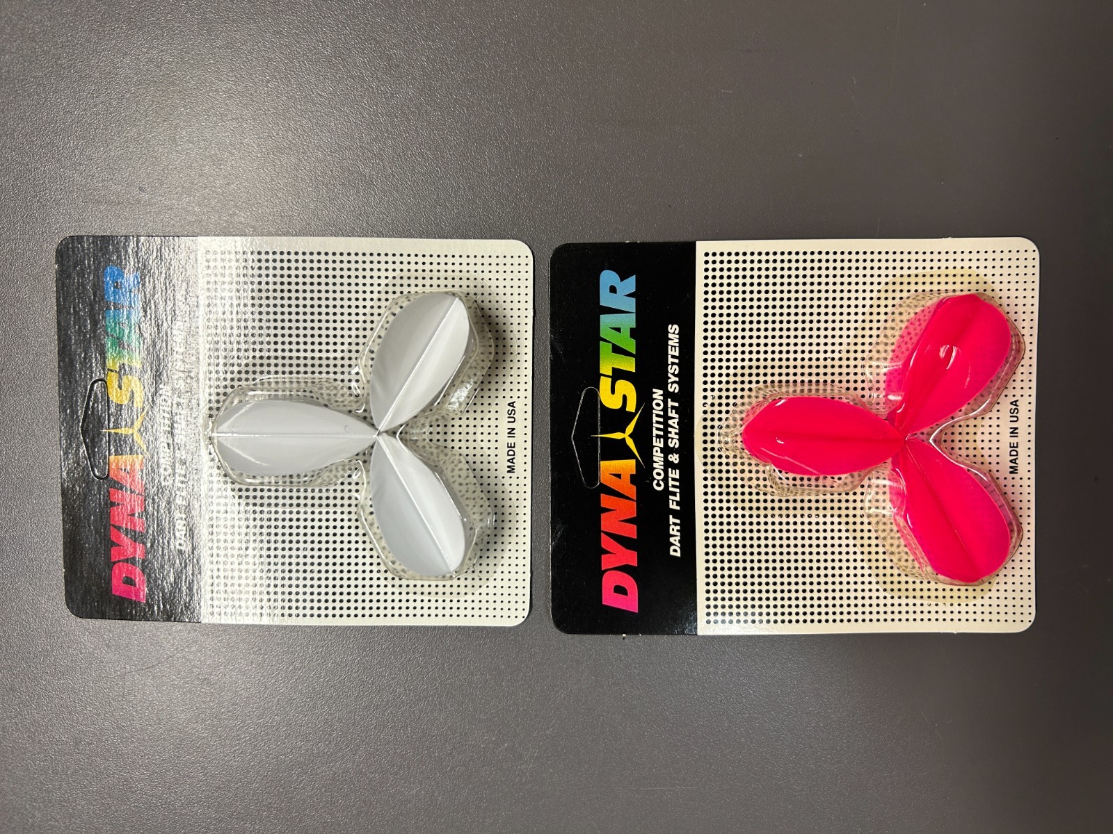 ONE SET - DYNASTAR DART FLIGHTS - 1 pack of 3