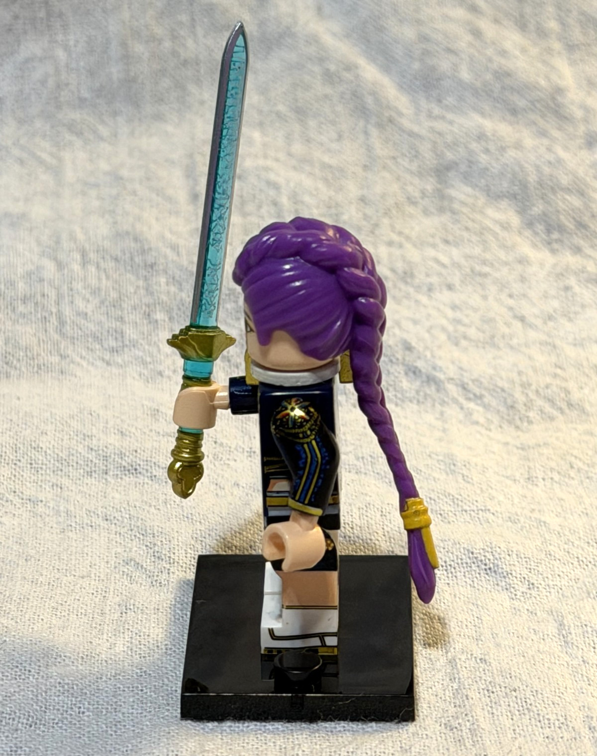 Rumi- Custom Minifigure- Huntrix Themed, HUNTR/X- Black Armor