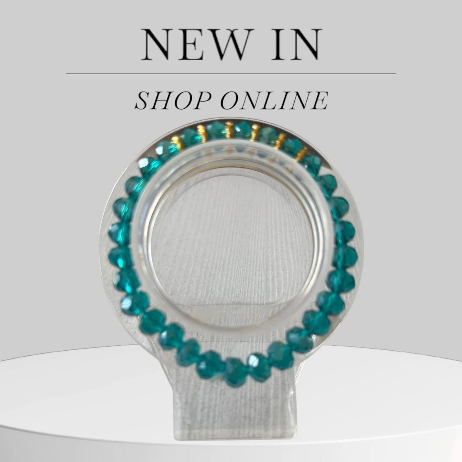 Handmade Beaded Stretch Bracelet Teal  0204