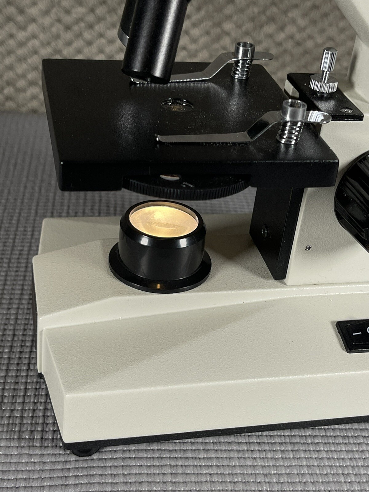 Wards 24-2130 Microscope with objectives 4x, 10x, 40x Walter WF10X