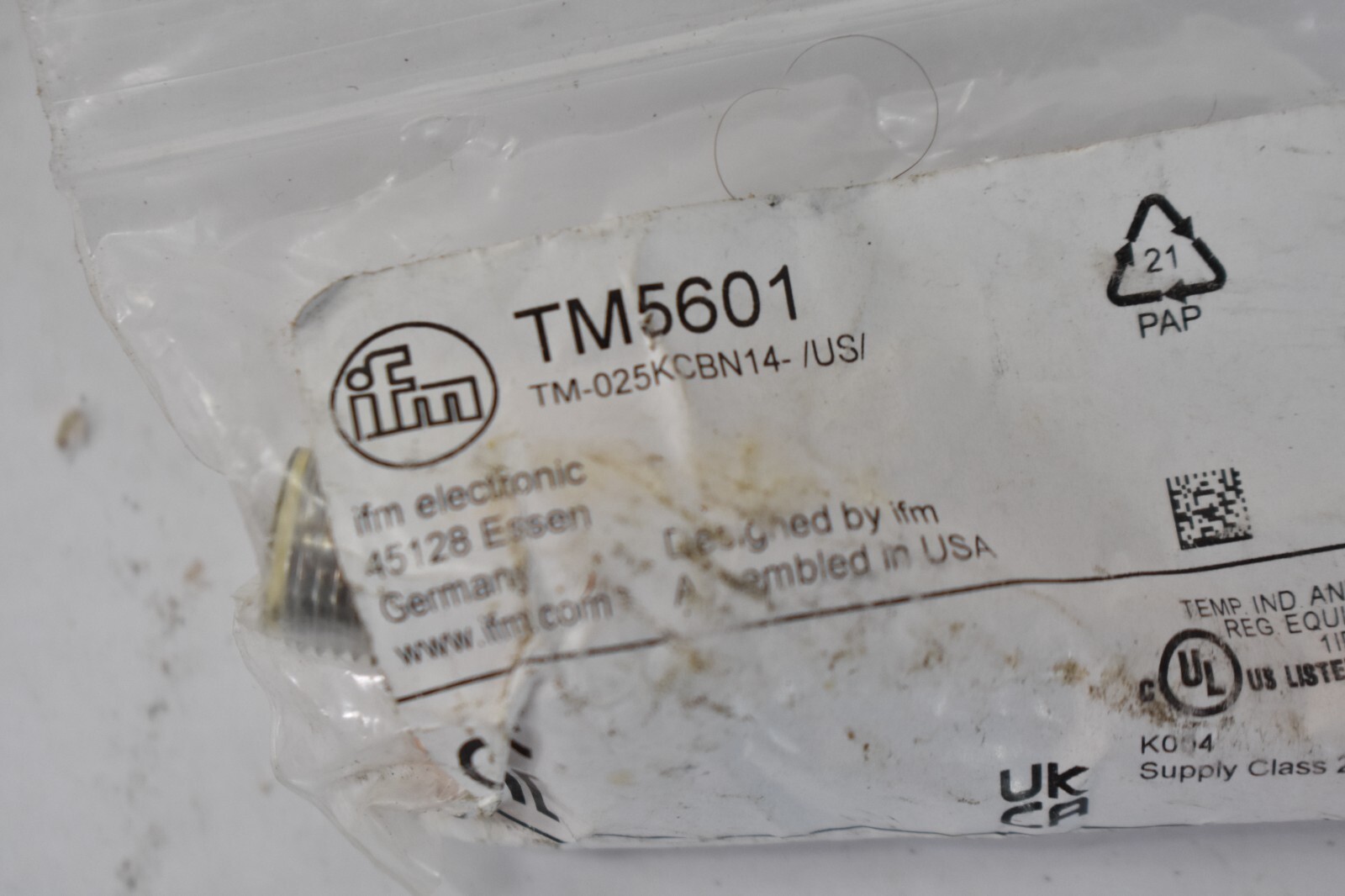 IFM TM5601 Temperature Sensor w Process Connection Electronic Genuine OEM