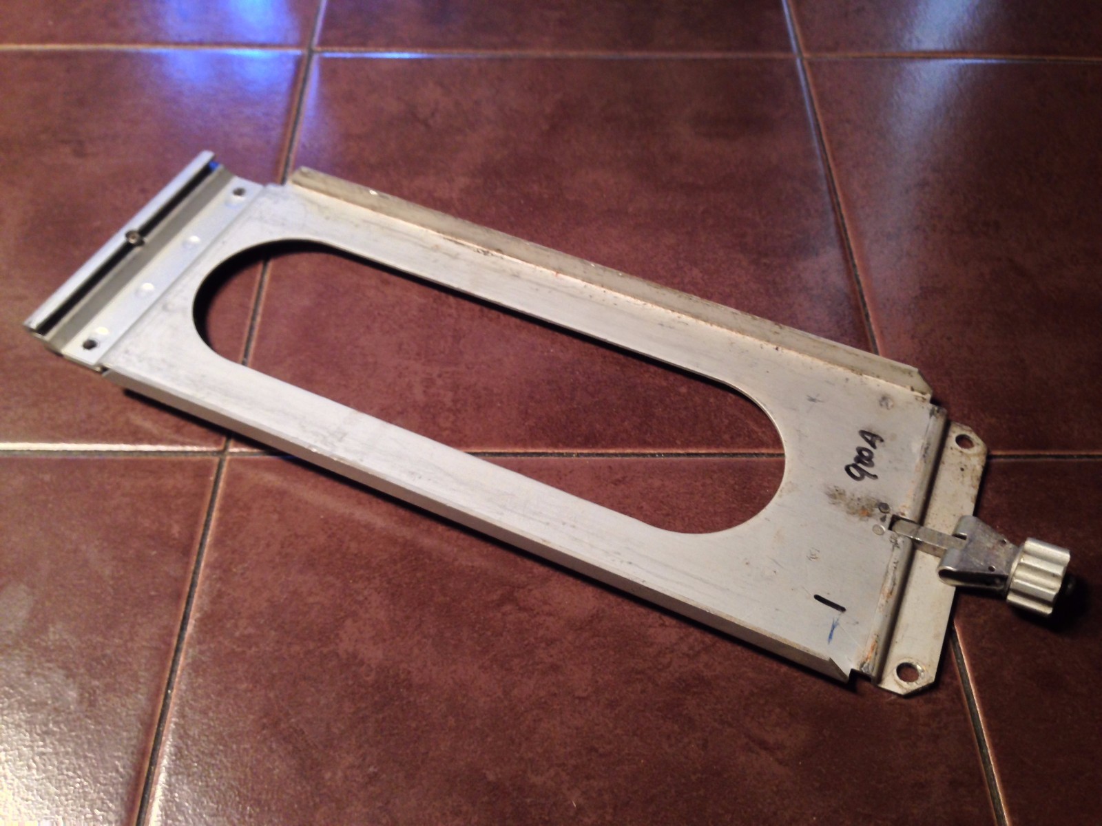 King Install Tray 071-4005-00