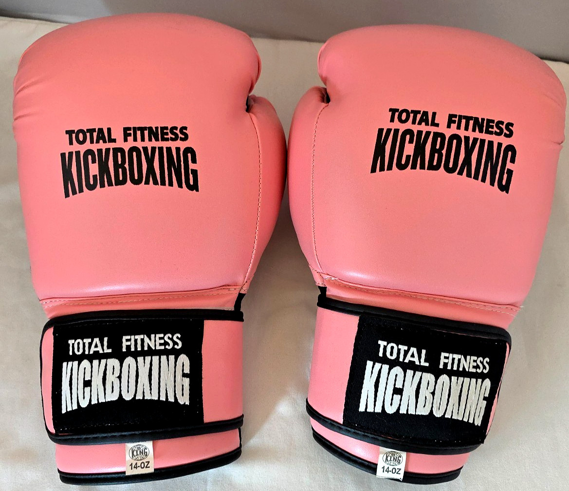 TOTAL FITNESS KINGBOXING Training Gloves 14oz - PINK