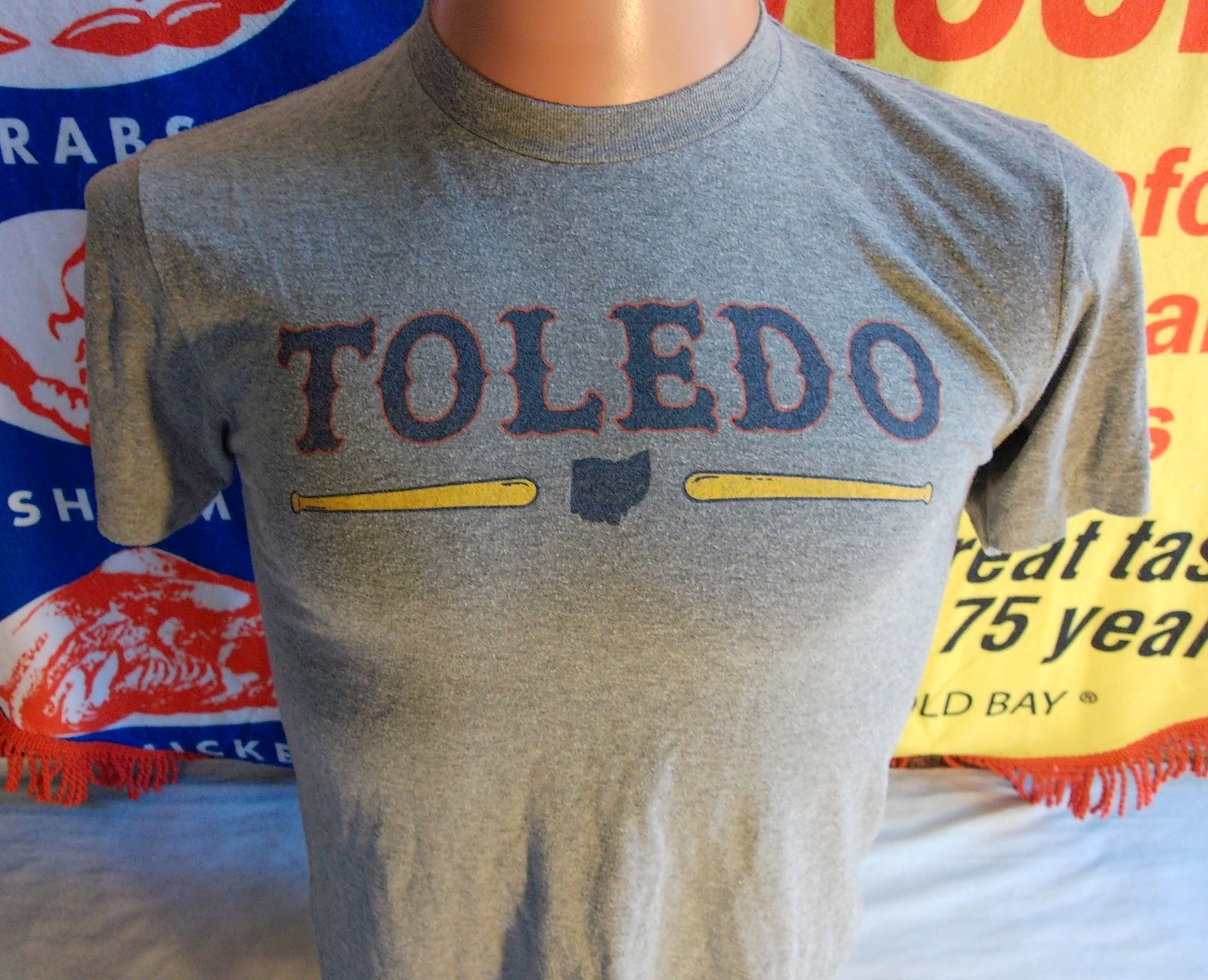 TOLEDO MUD HENS Retro t Shirt Men's Small slim MiLB Tigers MINOR LEAGUE BASEBALL