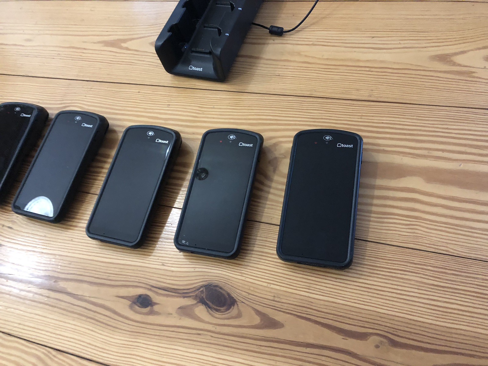LOT(5) Toast Flex POS Go 2 Handheld Tablet Mobile Computer w/ Charging Dock