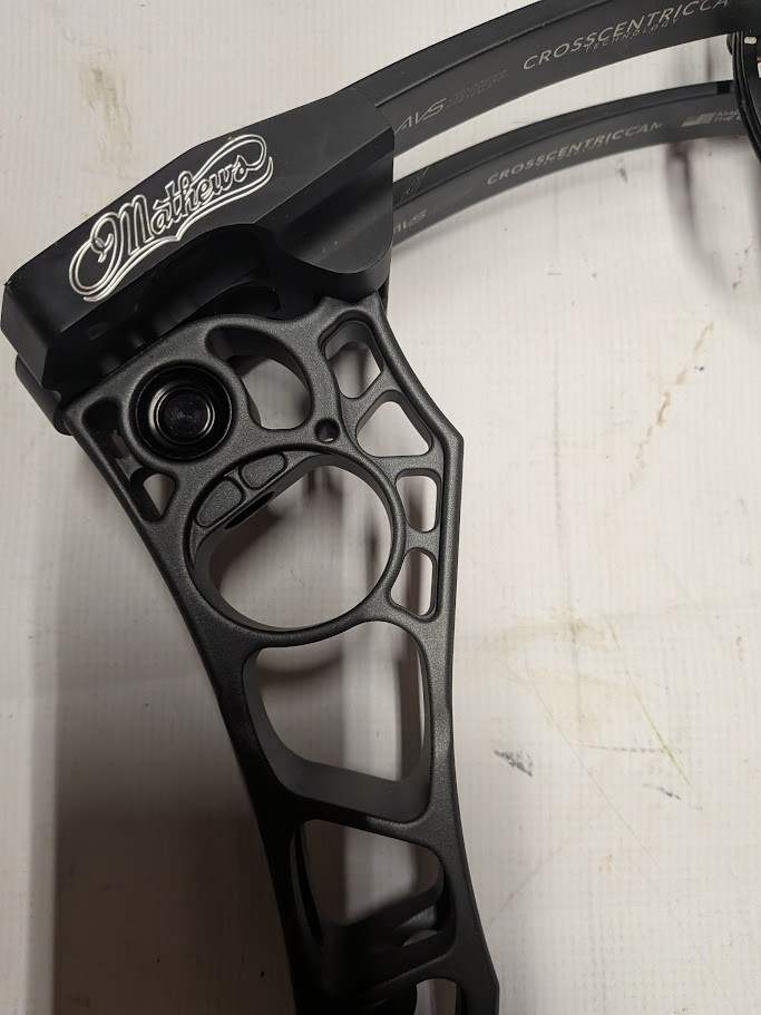 Mathews TRX 34 Target Archery Compound Bow! RH 30" 50-60lb.