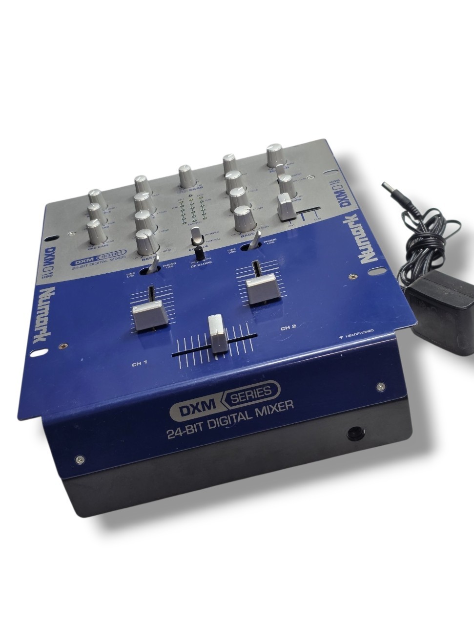 Numark Mixer DXM01 NOT TESTED