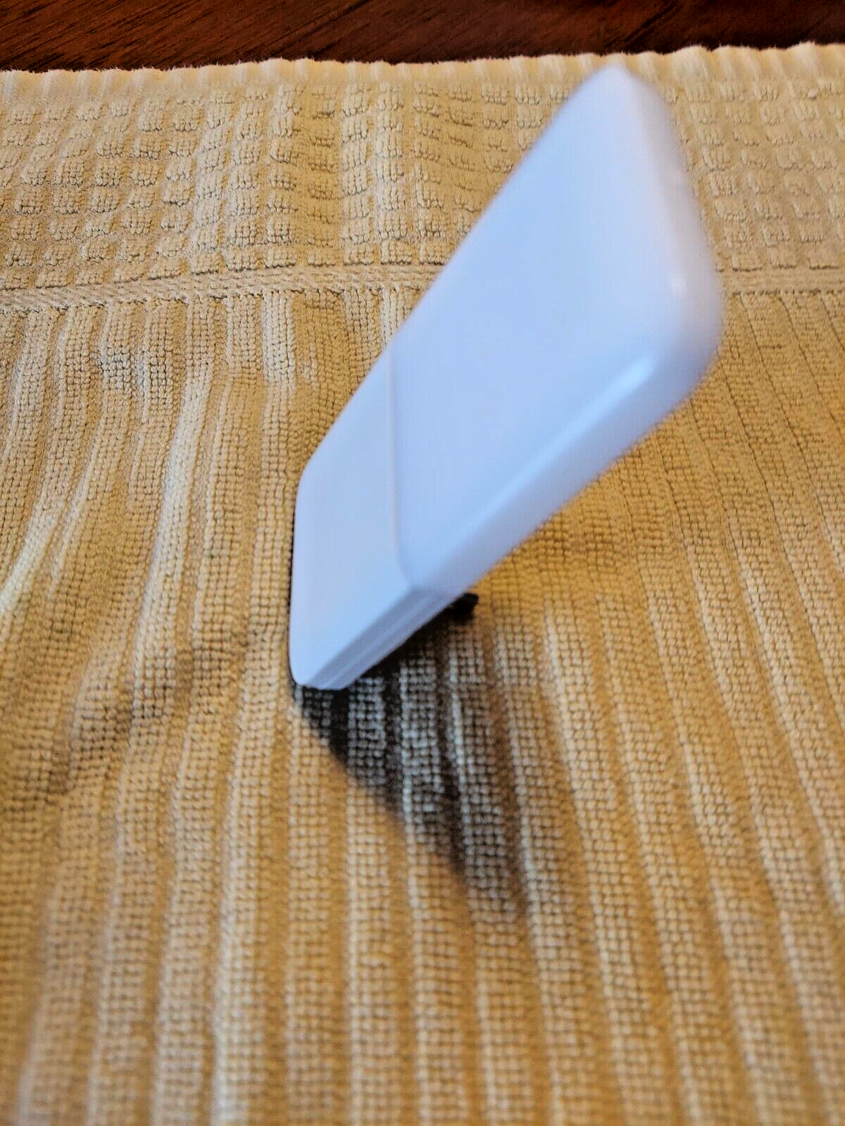 2 X MAZ-TEK Thin Plug in Night Light, Warm White LED Smart Dusk to Dawn Sensor