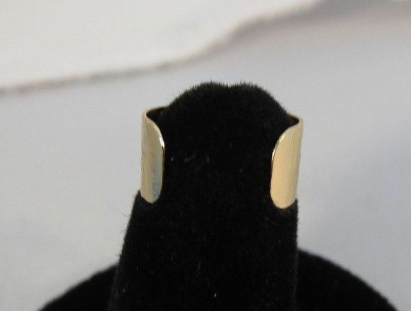 14KT GOLD EP HAMMERED DANGLE INITIAL F TOE RING