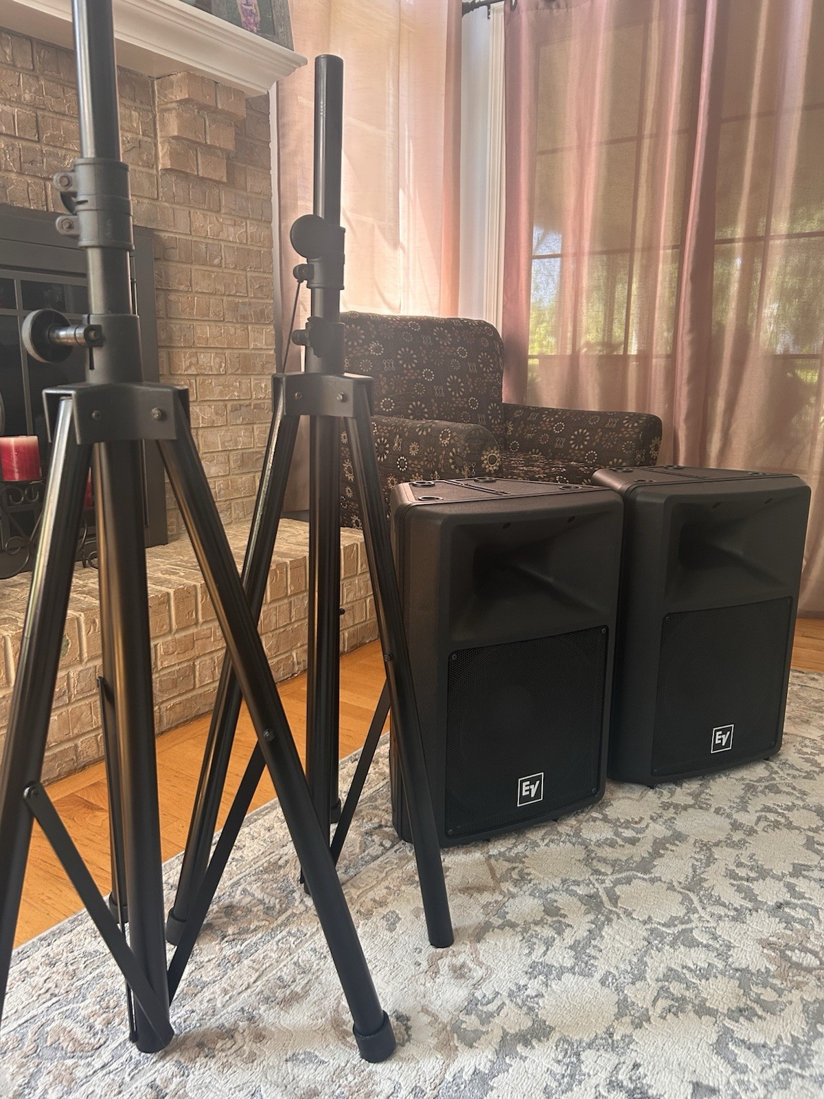 Electro-Voice SX100+ Passive Loudspeaker Black