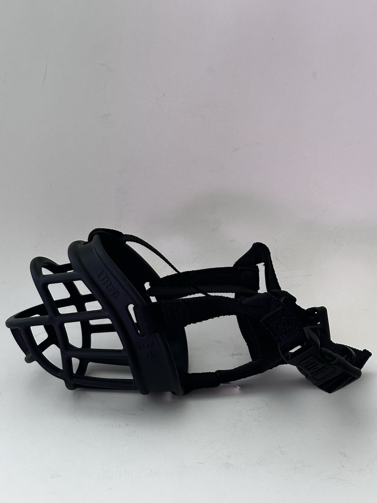 NEW BASKERVILLE ULTRA MUZZLE DOGS Size 4 Adjustable Comfortable 3" x 12.5"