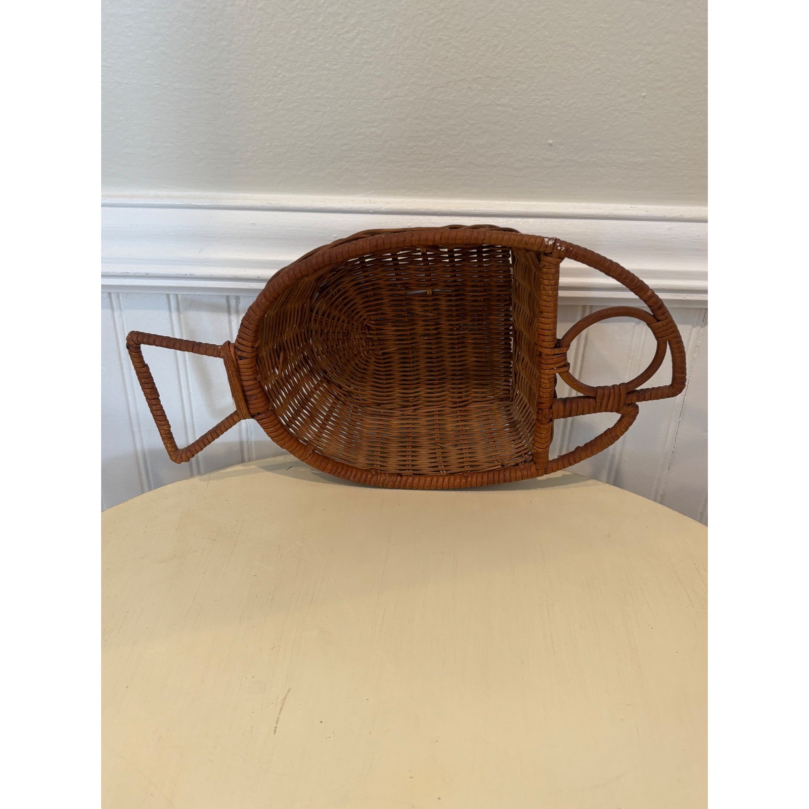 Vintage Wicker Fish Basket Hand Woven Rattan Fish Shape Decorative Storage Brown