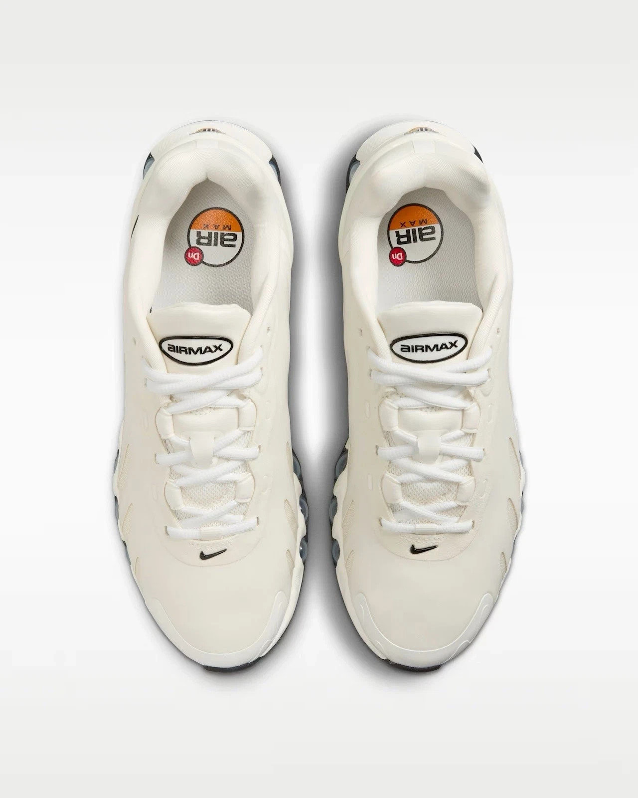 Nike Air Max DN8 Sail Black Fossil Running Sneakers HF5509-101 Women's Size 8.5