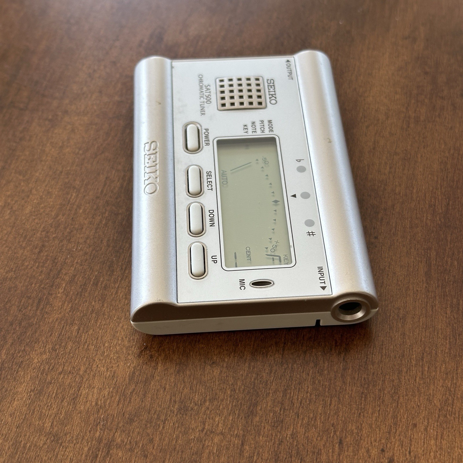 ⭐ SEIKO SAT100 SAT500 Digital Guitar And Bass Tuner -Tested Working ⭐