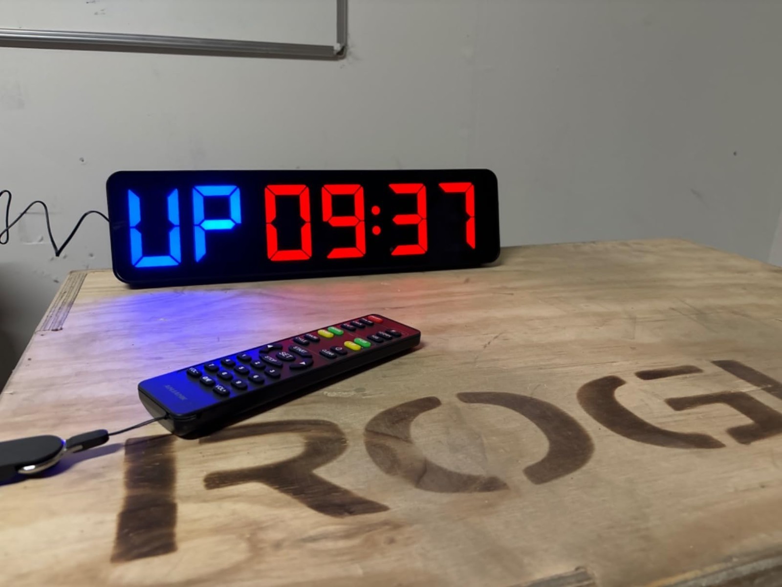 Large 15 Inch LED Gym Interval Timer Wall Clock Countdown Up Stopwatch Remote
