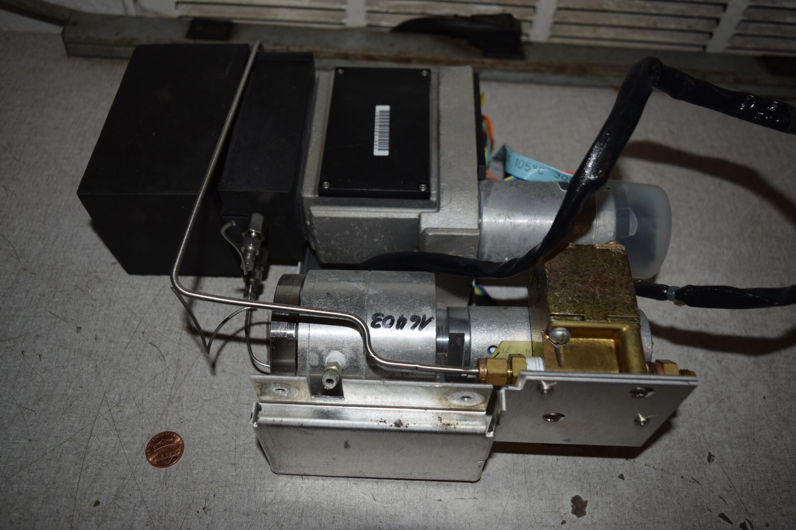 Hewlett Packard HP 7680T Fluid Extractor Part
