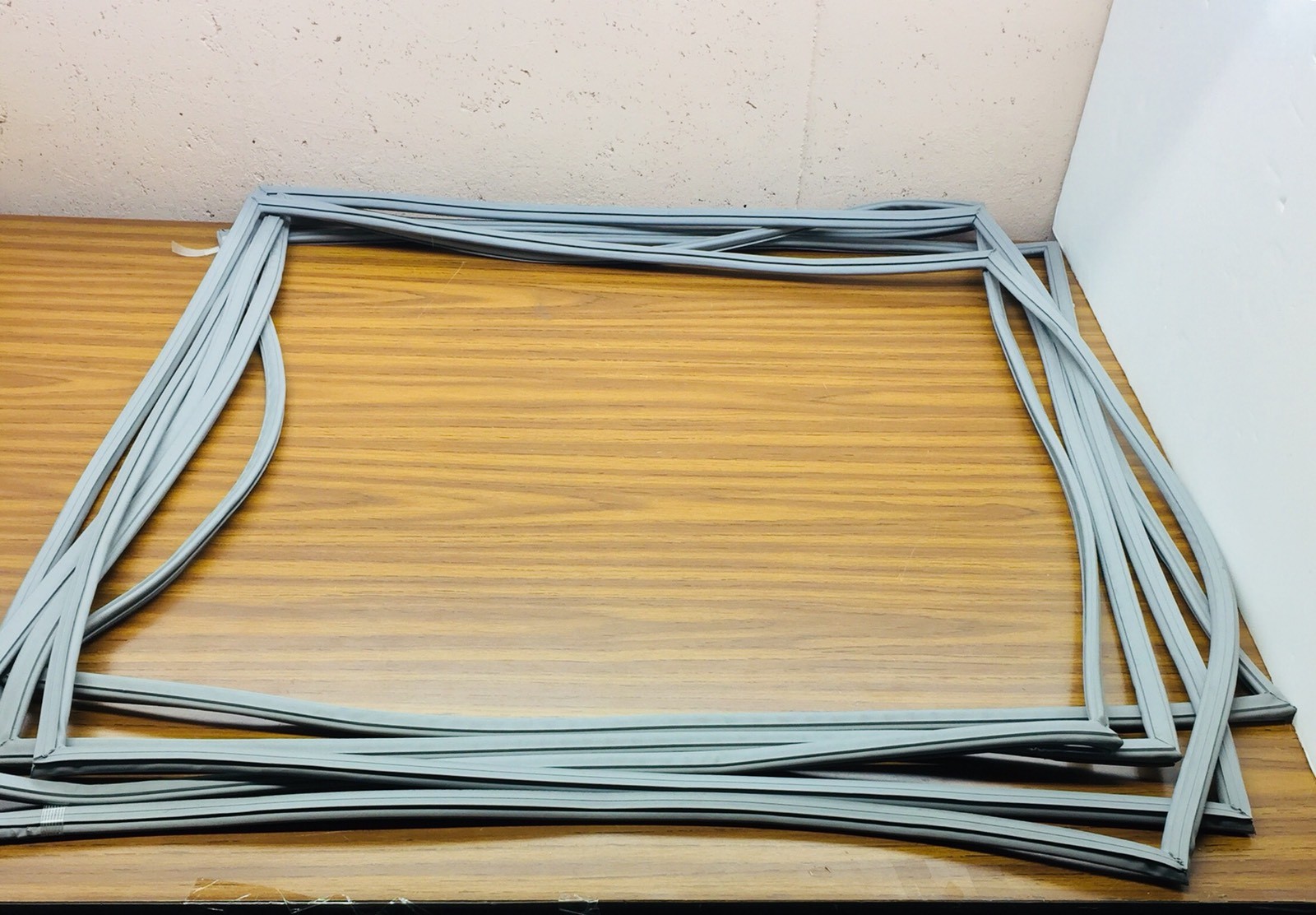 LOT OF 5 UNBRANDED 784820 GRAY MAGNETIC GASKET DOOR 32-1/4 x 28-1/8 FOR BEVLES