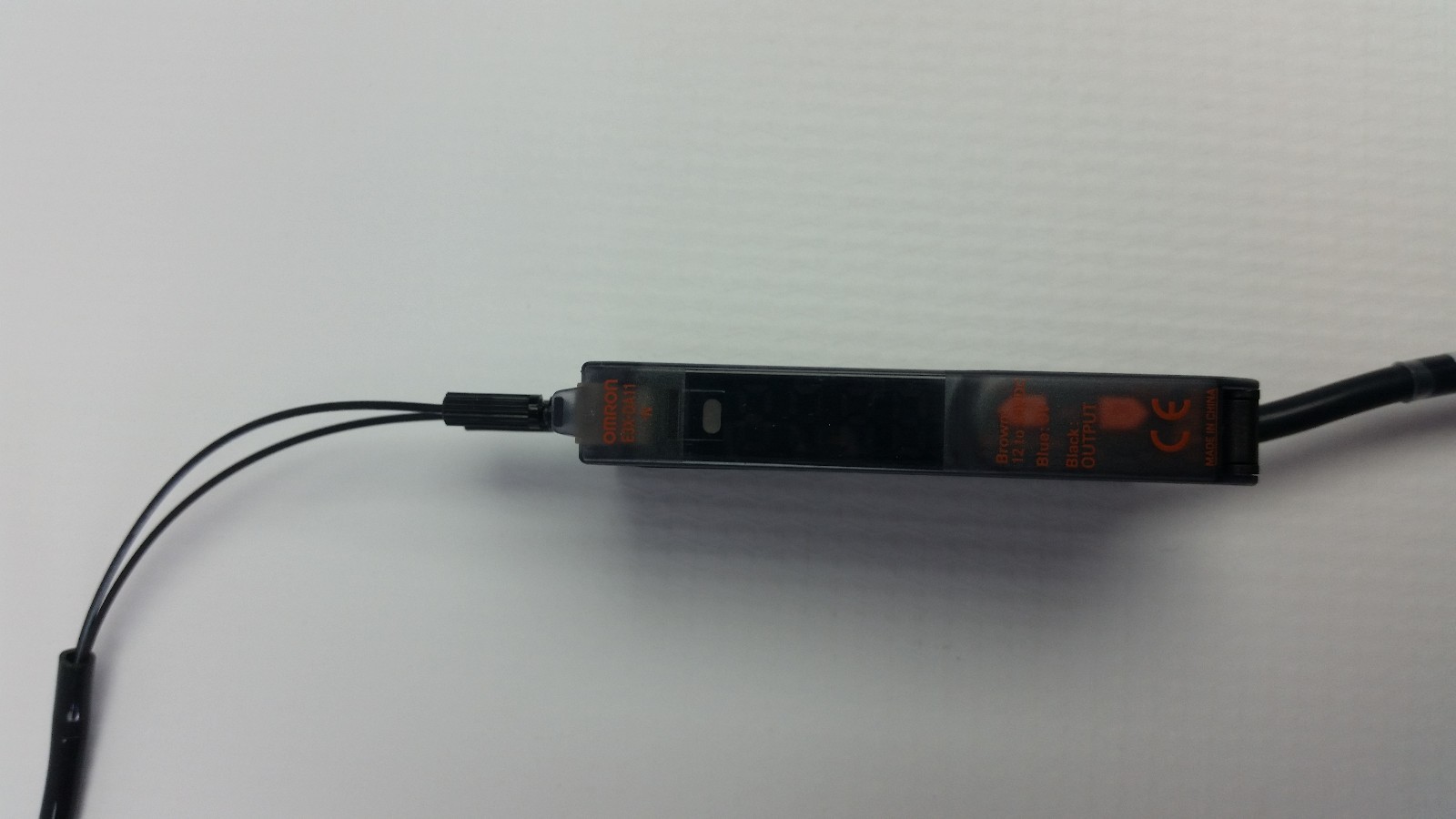 Omron E3X-DA11-N Photoelectric Sensor
