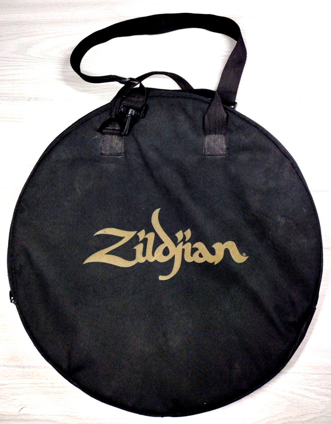 Zildjian 20" Padded Cymbal Case with Shoulder Strap, Very Good Condition, Black