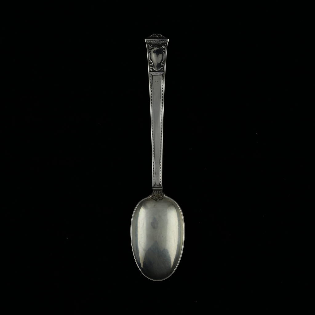 Tiffany and Co San Lorenzo Teaspoon - Sterling Silver 6" 1916 Silverware