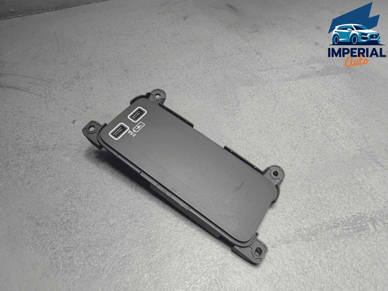 2019-2022 HONDA PILOT REAR CENTER CONSOLE AUXILIARY JACK USB PORT MEDIA OEM