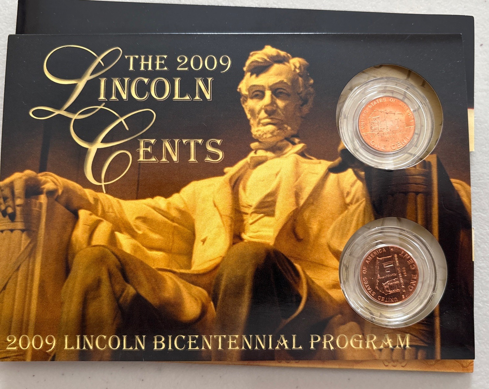 THE LINCOLN CENT -2009 BICENTENNIAL PROGRAM P & D MINT Set