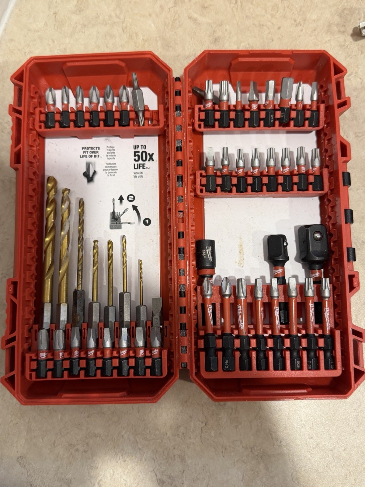 Milwaukee M12 FUEL 3404-20 1/2in Hammer Drill/Driver w/ 2.0btry +Chgr + Bit Set