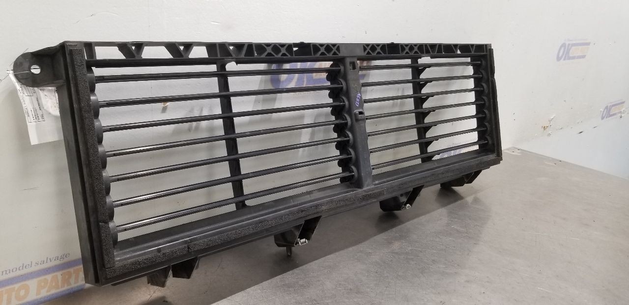 23 DODGE RAM 3500 AIR SHUTTER 6.7L