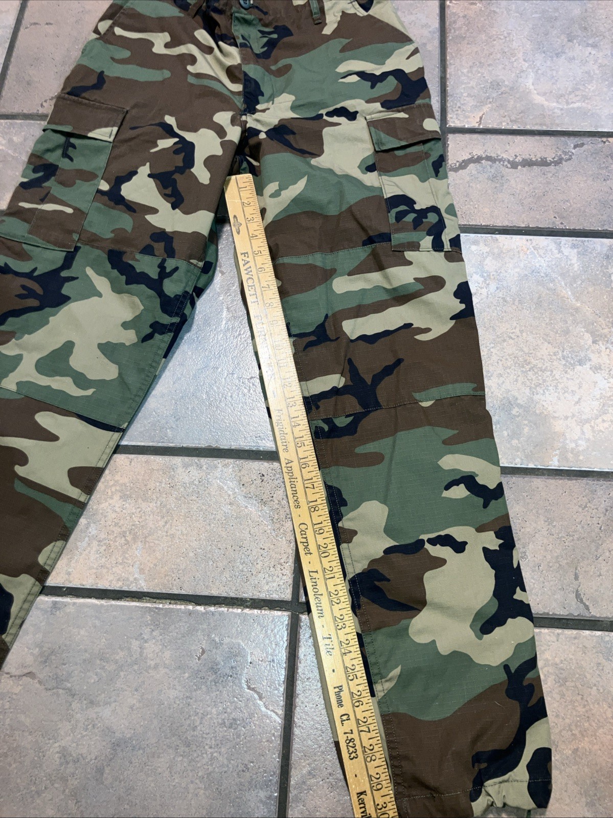 propper cargo pants size M/L Camo