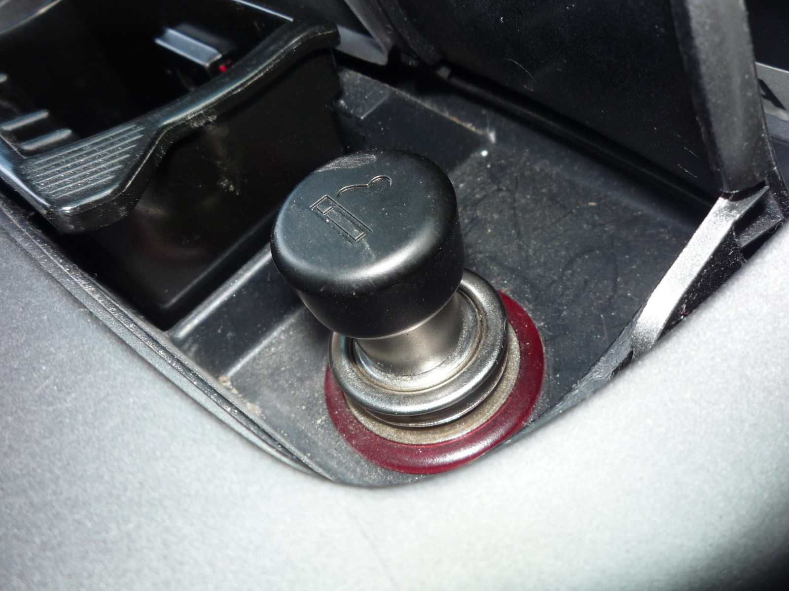MAZDA CIGARETTE LIGHTER HEAT ELEMENT OEM PART