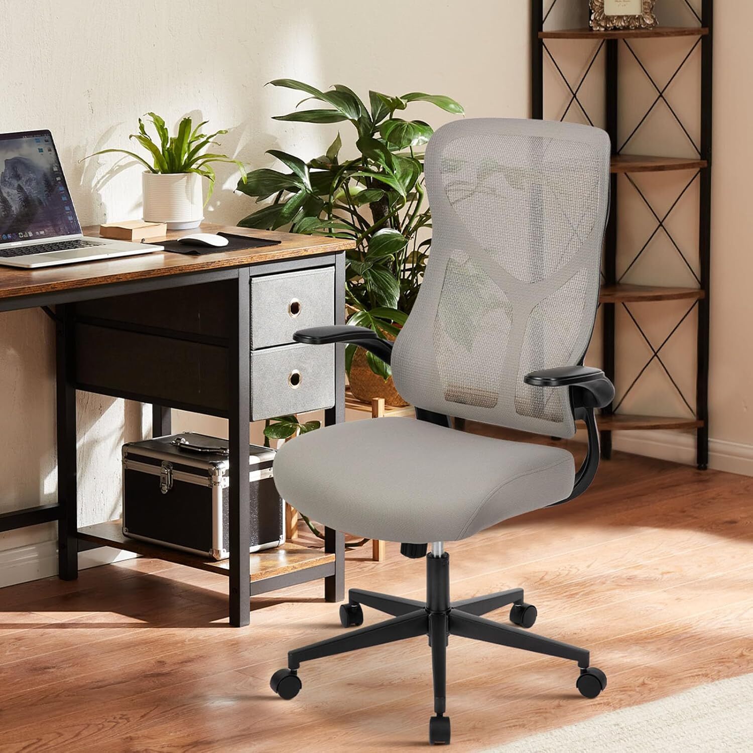 HOMEFLA Ergonomic Flip-up Arms Mesh Office Chair High Back Desk Chair with Wheel