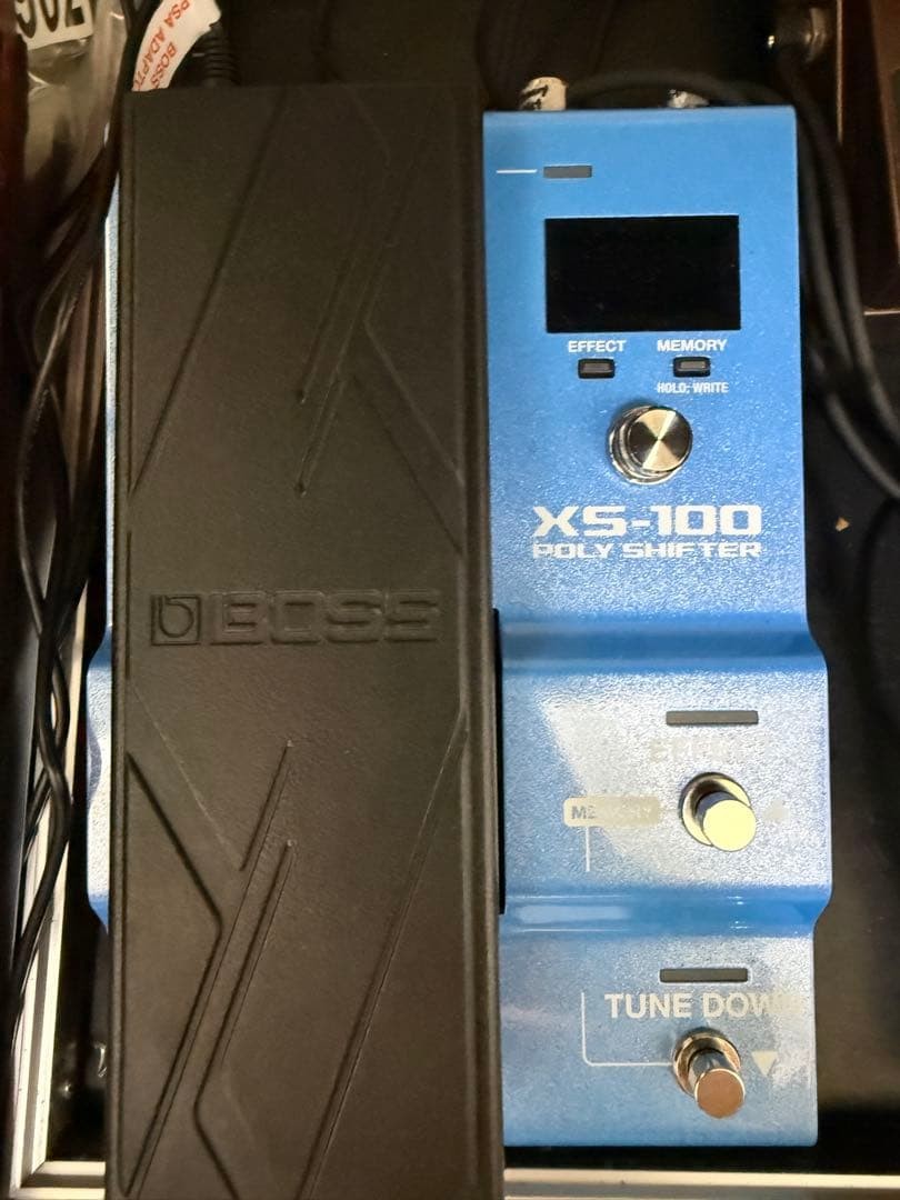 BOSS XS-100 Poly Shifter Effects Pedal