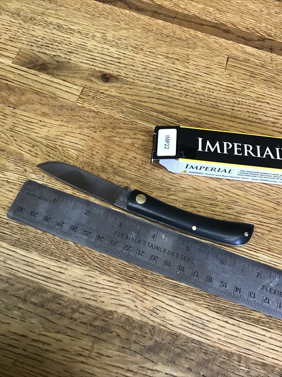 Schrade IMP22 Imperial Single Blade Pocket Knife, Black Handle
