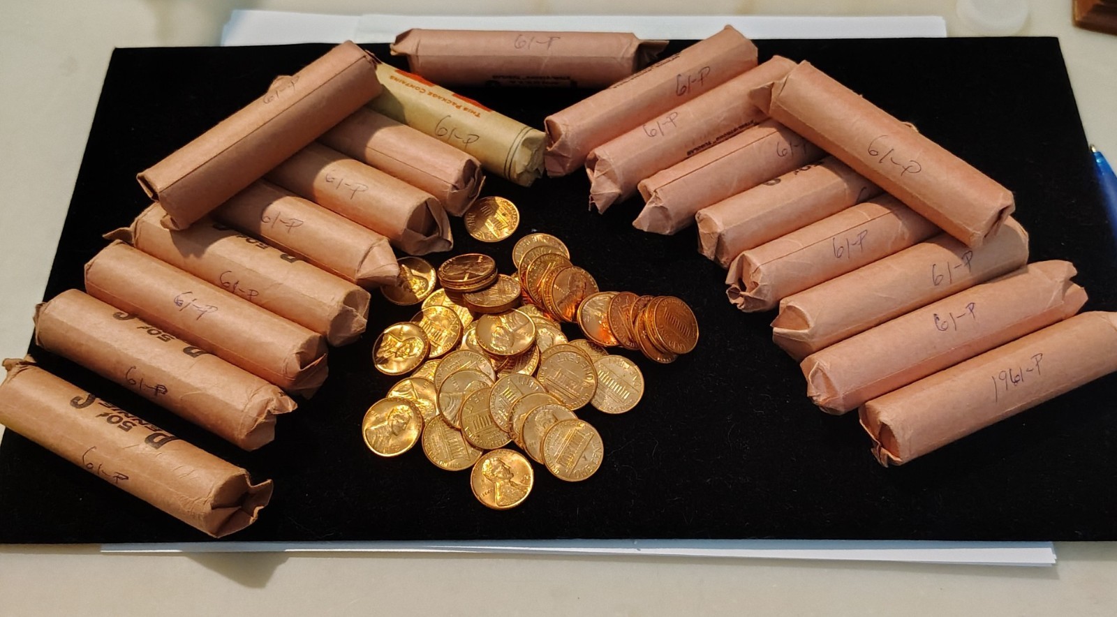 1961 Lincoln Memorial Cent Rolls BU Red Qty 20 selling as each
